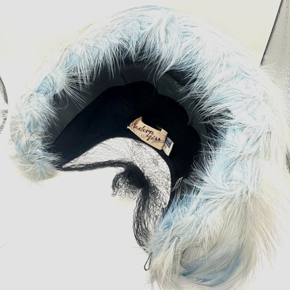 Modern Miss vintage 1950s 1960s black wool netted blue feathers hat cap